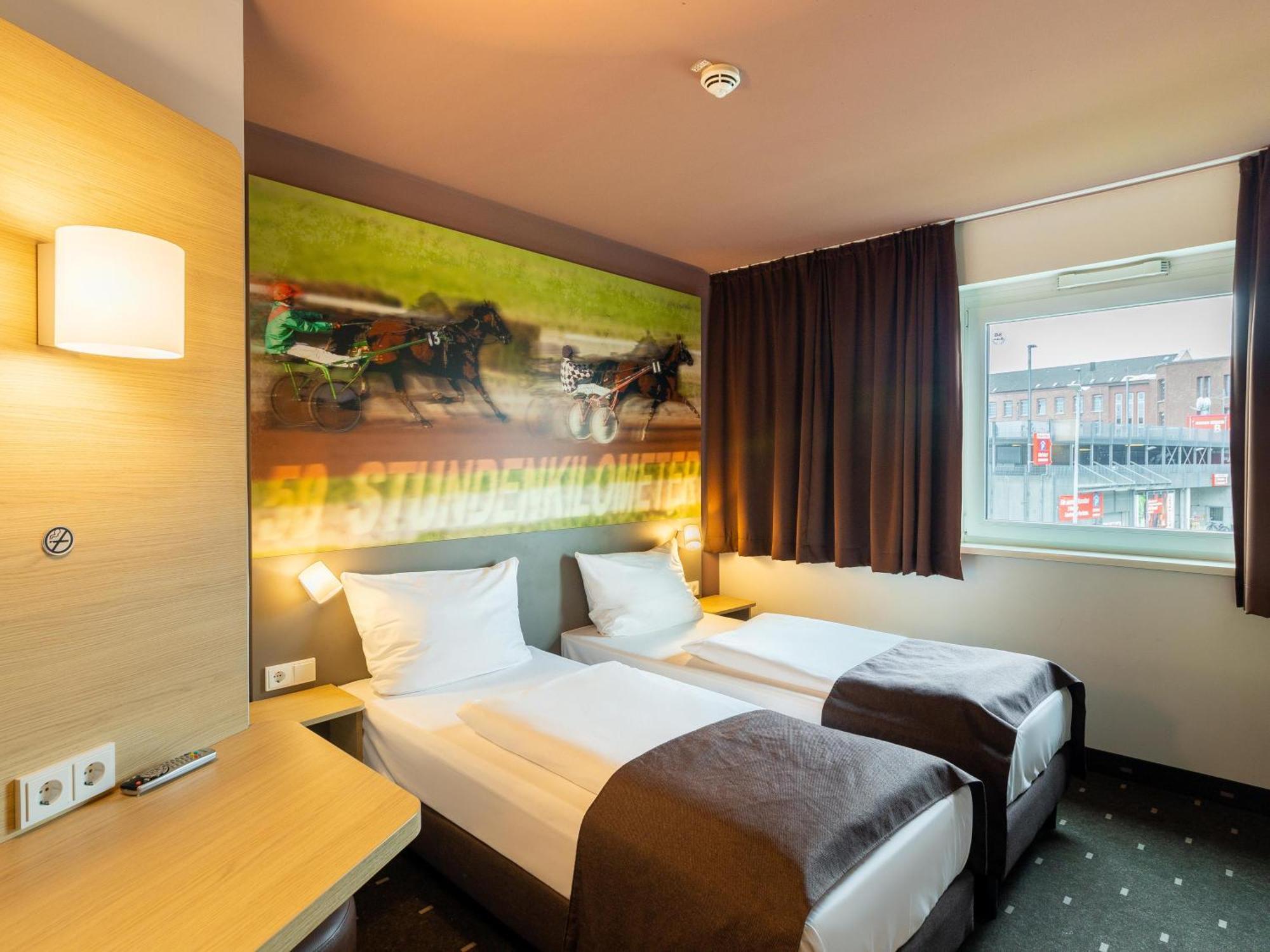 B&B Hotel Moenchengladbach Екстериор снимка